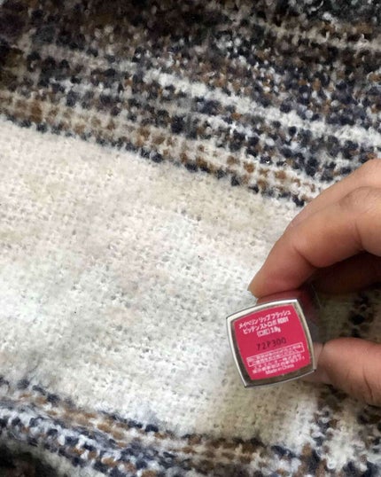 リップ フラッシュ ビッテン ストロボ/MAYBELLINE NEW YORK/口紅を使ったクチコミ(2枚目)