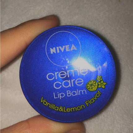 ニベア クリームケア リップバーム バニラ&レモンの香り/ニベア/リップケアを使ったクチコミ(1枚目)