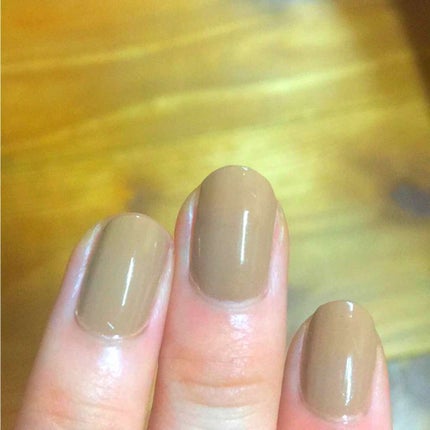 D-UP ジェルルック トップコートのクチコミ「ジェル風に見せてくれるトップコートです💅
普通のマニキュアを何度か重ね塗りして
最後にこのト.....」(2枚目)