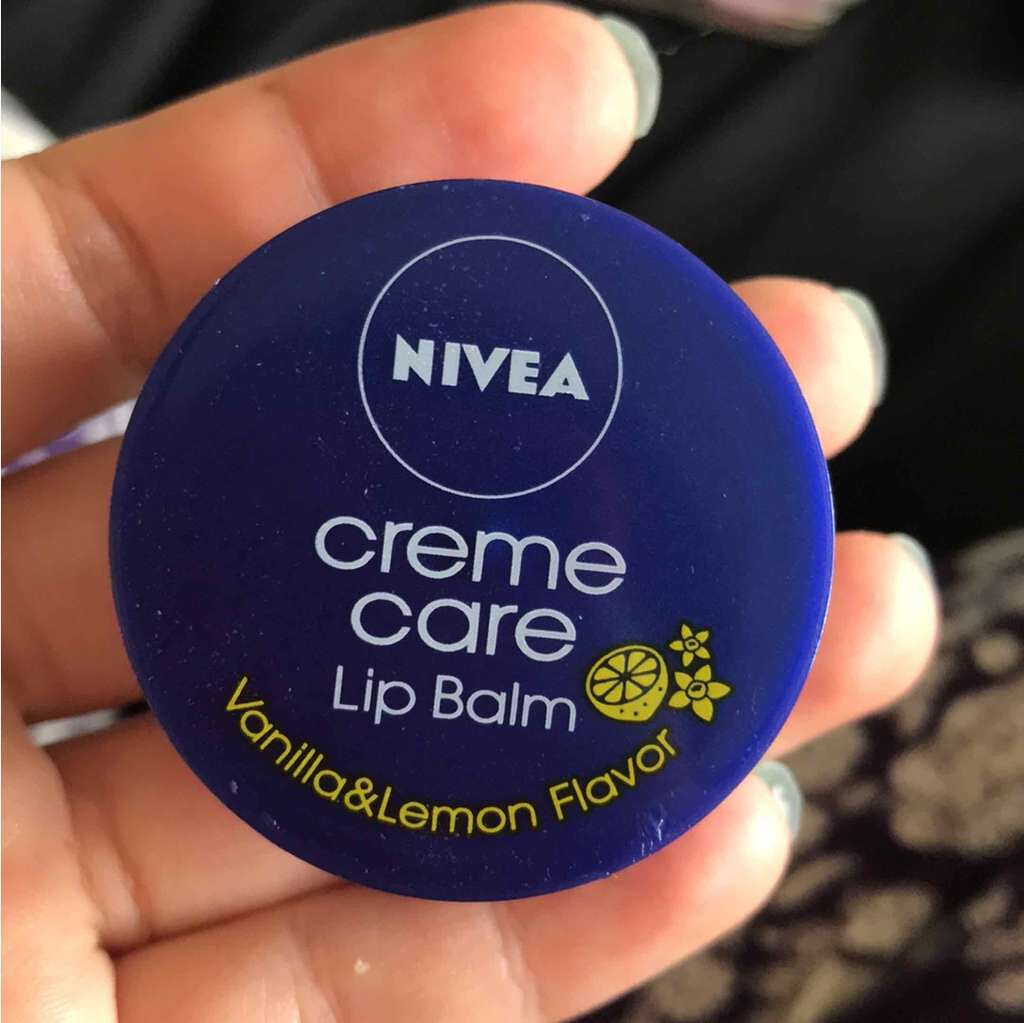 ニベア クリームケア リップバーム はちみつの香り/ニベア/リップケアを使ったクチコミ(1枚目)