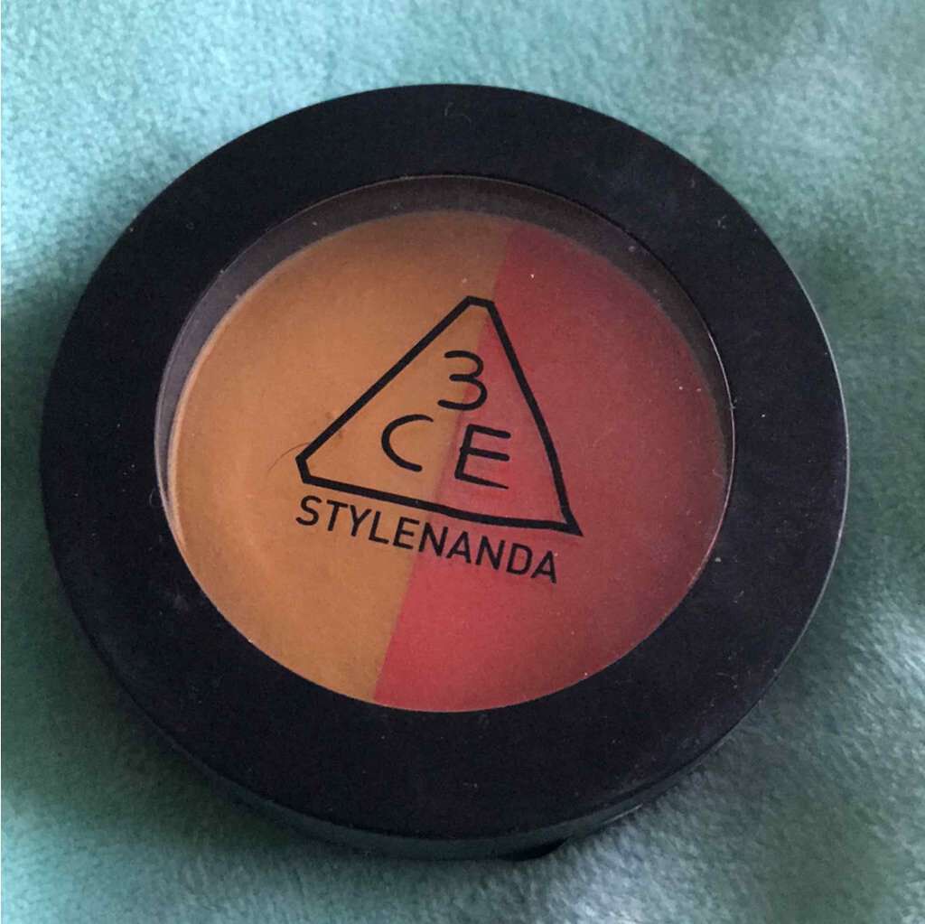 3CE DUO COLOR FACE BLUSH/3CE/パウダーチークを使ったクチコミ（1枚目）
