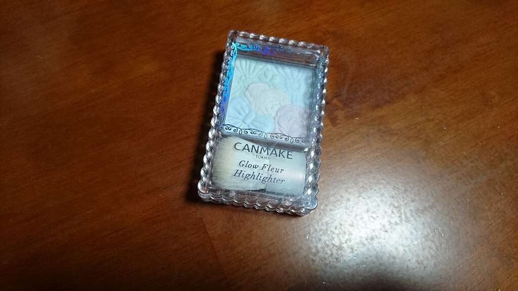 グロウフルールハイライター/キャンメイク/パウダーハイライトを使ったクチコミ(1枚目)