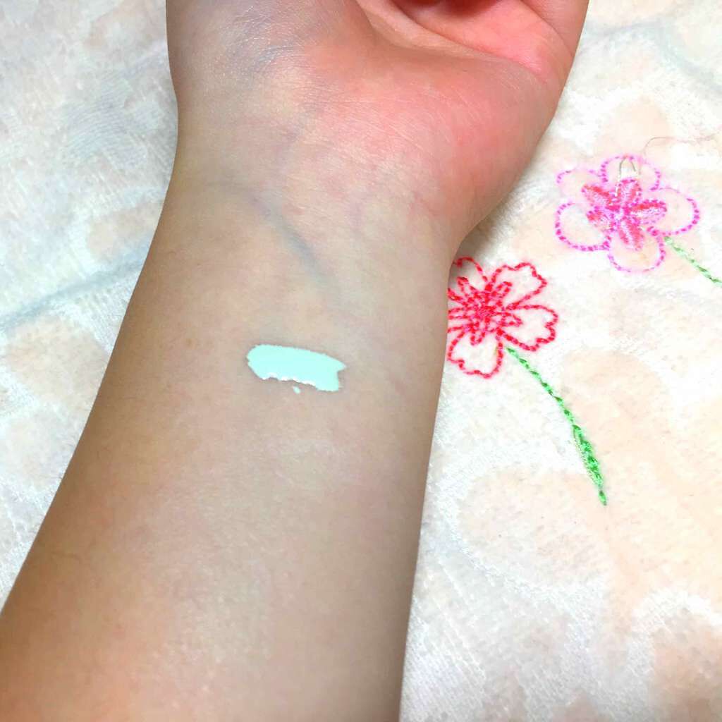 シルク感カラーベース/SUGAO®/化粧下地を使ったクチコミ(2枚目)