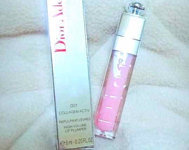 Dior💄
アディクトリップマキシマイザー
何回もリピ買いしてる商品✴︎
自然に唇をツヤツヤに
してくれます✴︎
乾燥もしにくく使いやすいです☺︎