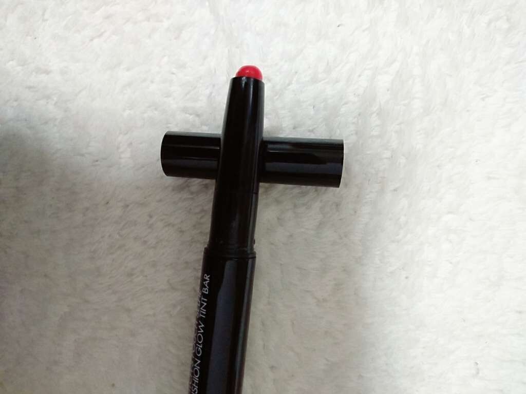 セルフィークッショングロウティントバー/Witch's Pouch/リップティントを使ったクチコミ（2枚目）