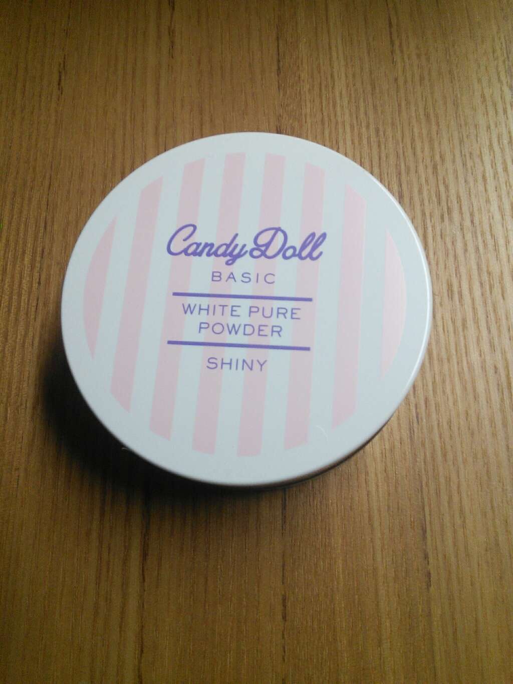 ホワイトピュアパウダー<シャイニー>/CandyDoll/ルースパウダーを使ったクチコミ(2枚目)