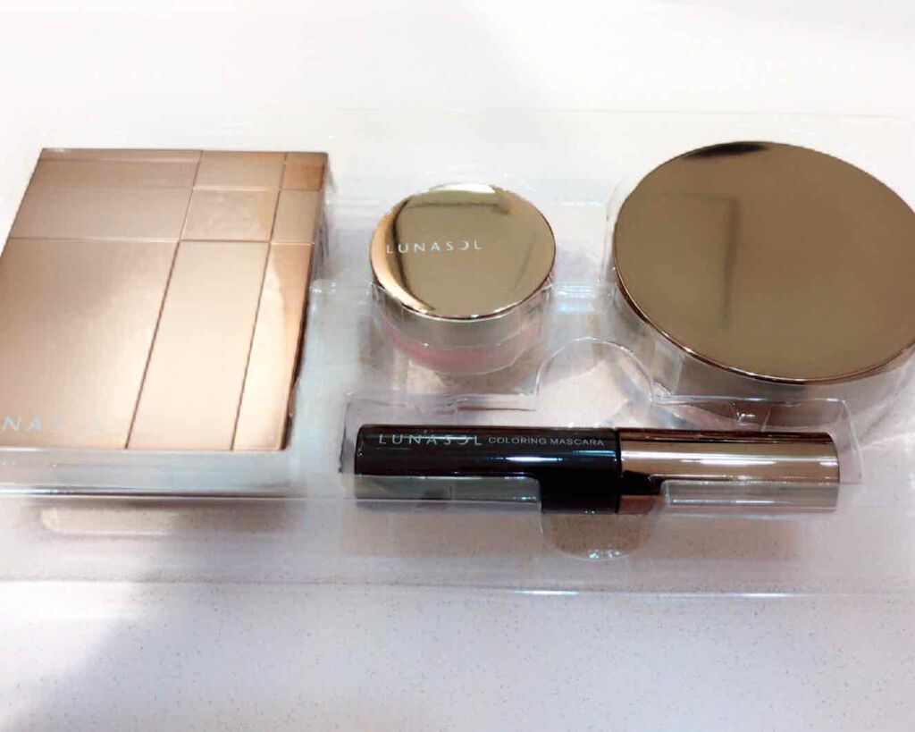 Candle Night Collection(PARTY COFFRET 2017)/LUNASOL/メイクアップキットを使ったクチコミ(1枚目)