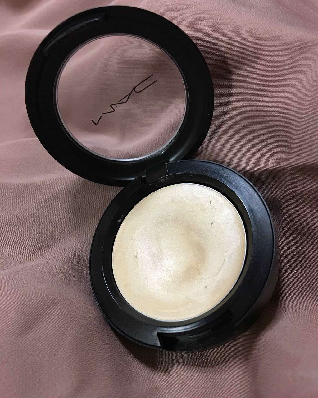 クリーム カラー ベース/M・A・C/ジェル・クリームアイシャドウを使ったクチコミ(2枚目)