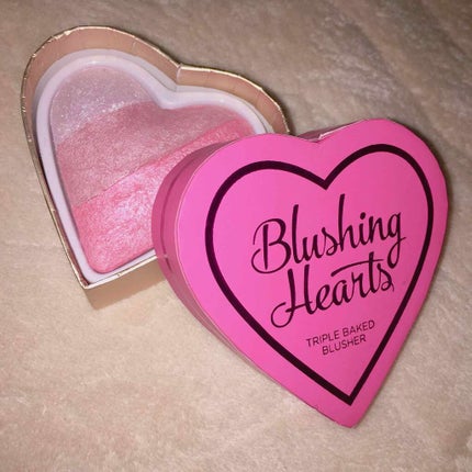 ブラッシング ハート/MAKEUP REVOLUTION/パウダーチークを使ったクチコミ(1枚目)