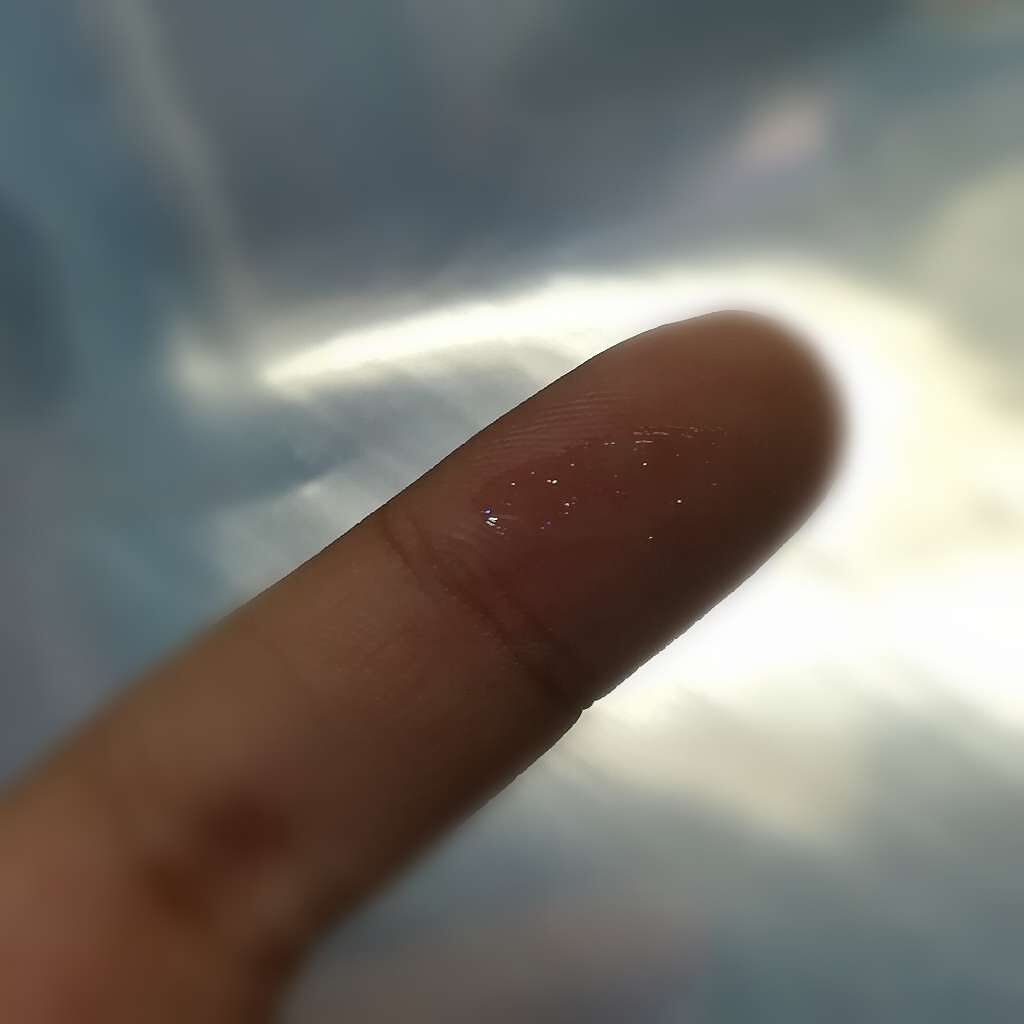 STリップグロス/crayontouch-me/リップグロスを使ったクチコミ(3枚目)