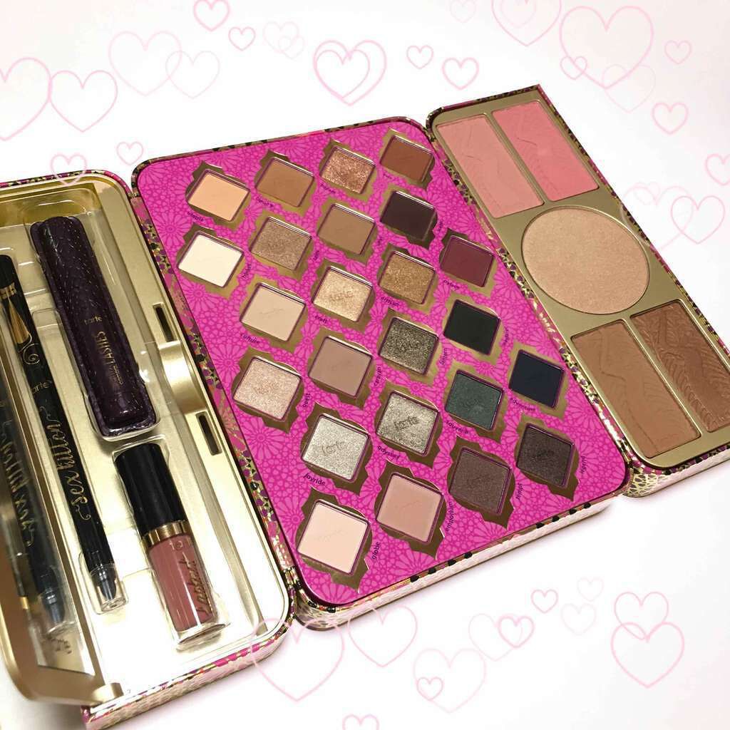 Limited-Edition Treasure Box Collector's Set 2017 tarte