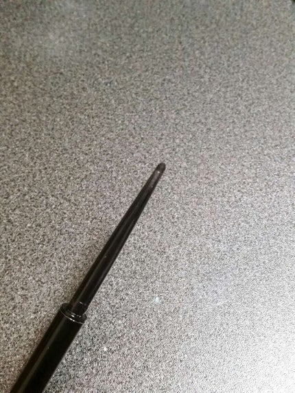 KATE シャープロックジェルペンシルのクチコミ「見辛くてすみません。
ケイトのジェルアイライナーです。
最近上まぶたの粘膜をきっちり埋めてい.....」(3枚目)