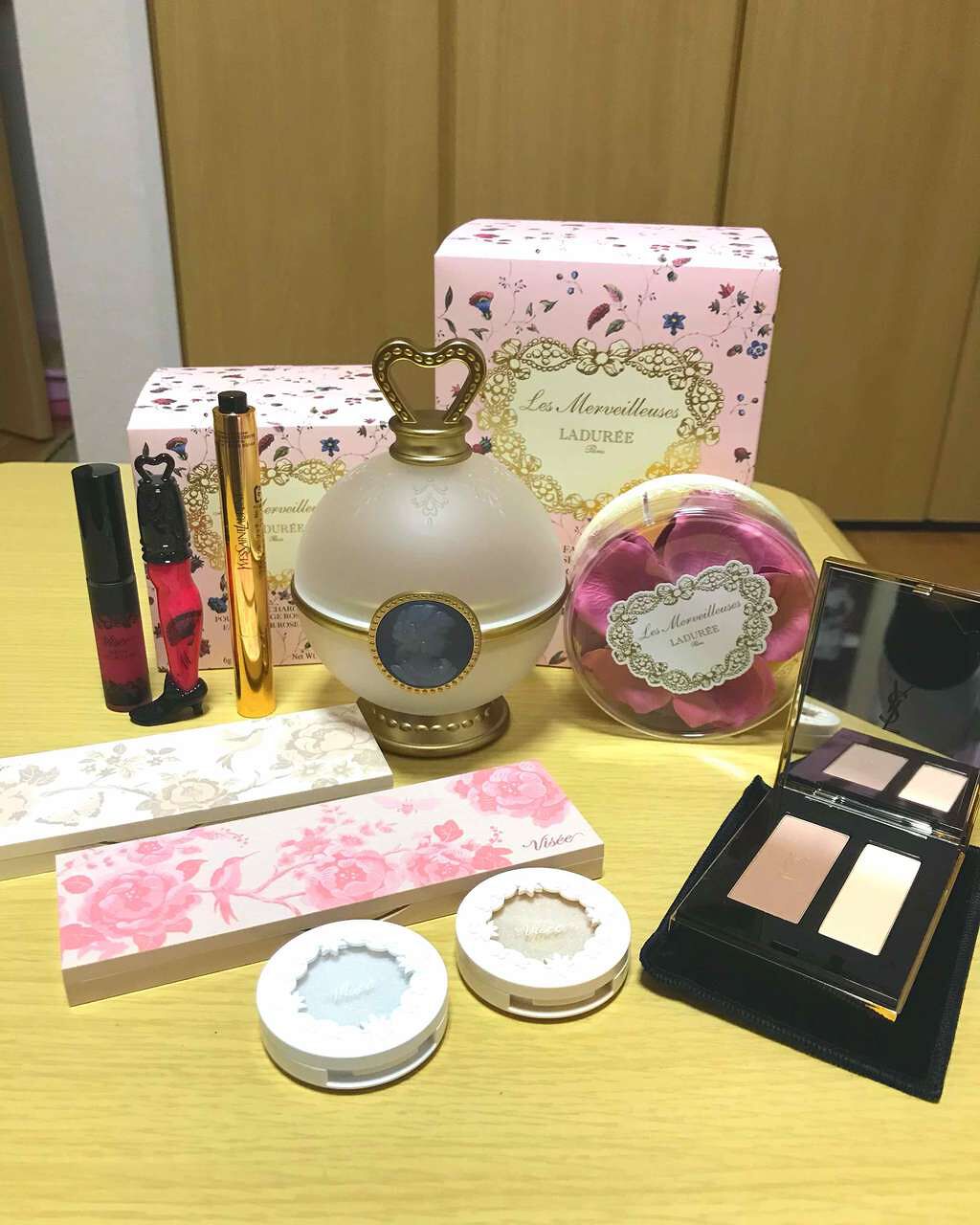 フェイス カラー ローズ ラデュレ リミテッド/レ・メルヴェイユーズ ラデュレ/パウダーチークを使ったクチコミ（1枚目）