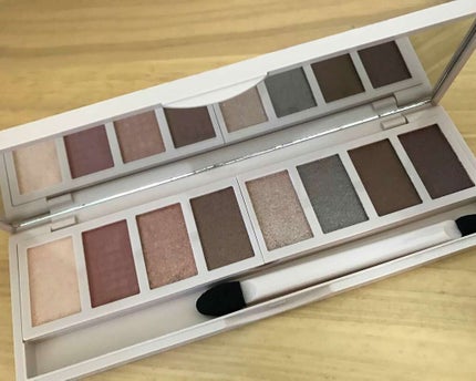 グラマラスヌード アイパレット (クリスマスコフレ 2017)/Visée/メイクアップキットを使ったクチコミ(1枚目)