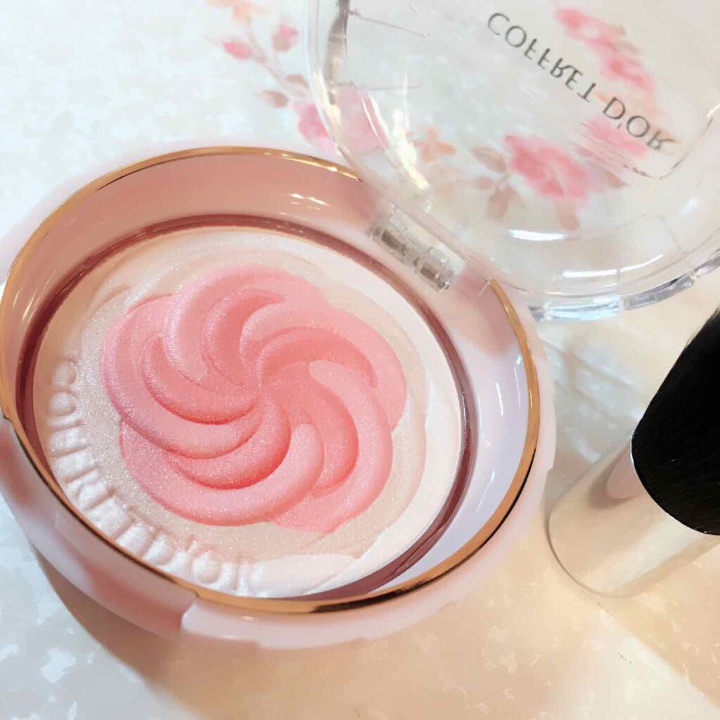 スマイルアップチークス/コフレドール/パウダーチークを使ったクチコミ(1枚目)