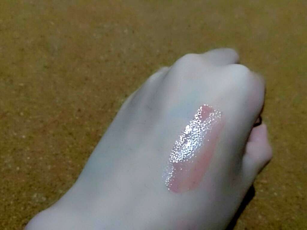 38°C / 99°F リップトリートメント (リップ美容液)/UZU BY FLOWFUSHI/リップケアを使ったクチコミ(2枚目)