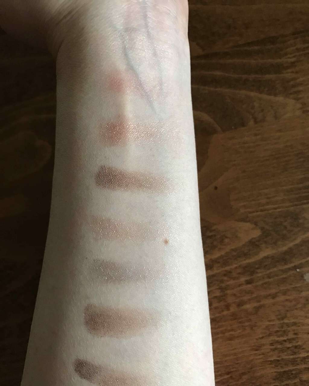 グラマラスヌード アイパレット (クリスマスコフレ 2017)/Visée/メイクアップキットを使ったクチコミ（2枚目）