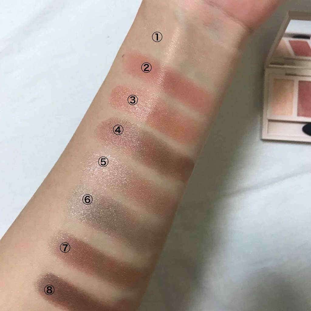 グラマラスヌード アイパレット (クリスマスコフレ 2017)/Visée/メイクアップキットを使ったクチコミ(2枚目)