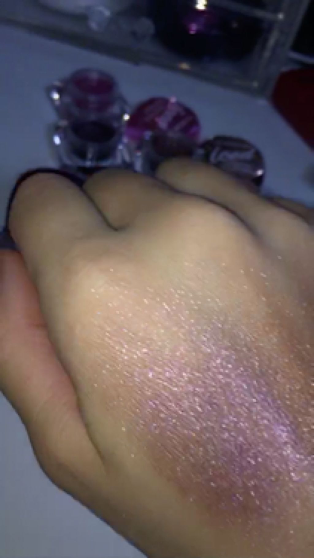 ICED PIGMENT POWDER/L.A.COLORS/アイシャドウパレットの動画クチコミ1つ目