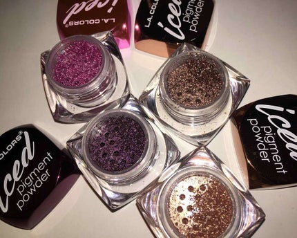ICED PIGMENT POWDER/L.A.COLORS/アイシャドウパレットを使ったクチコミ(3枚目)