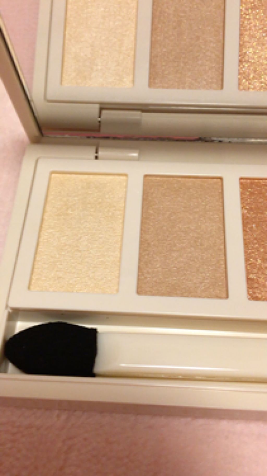 グラマラスヌード アイパレット (クリスマスコフレ 2017)/Visée/メイクアップキットを使ったクチコミ（3枚目）