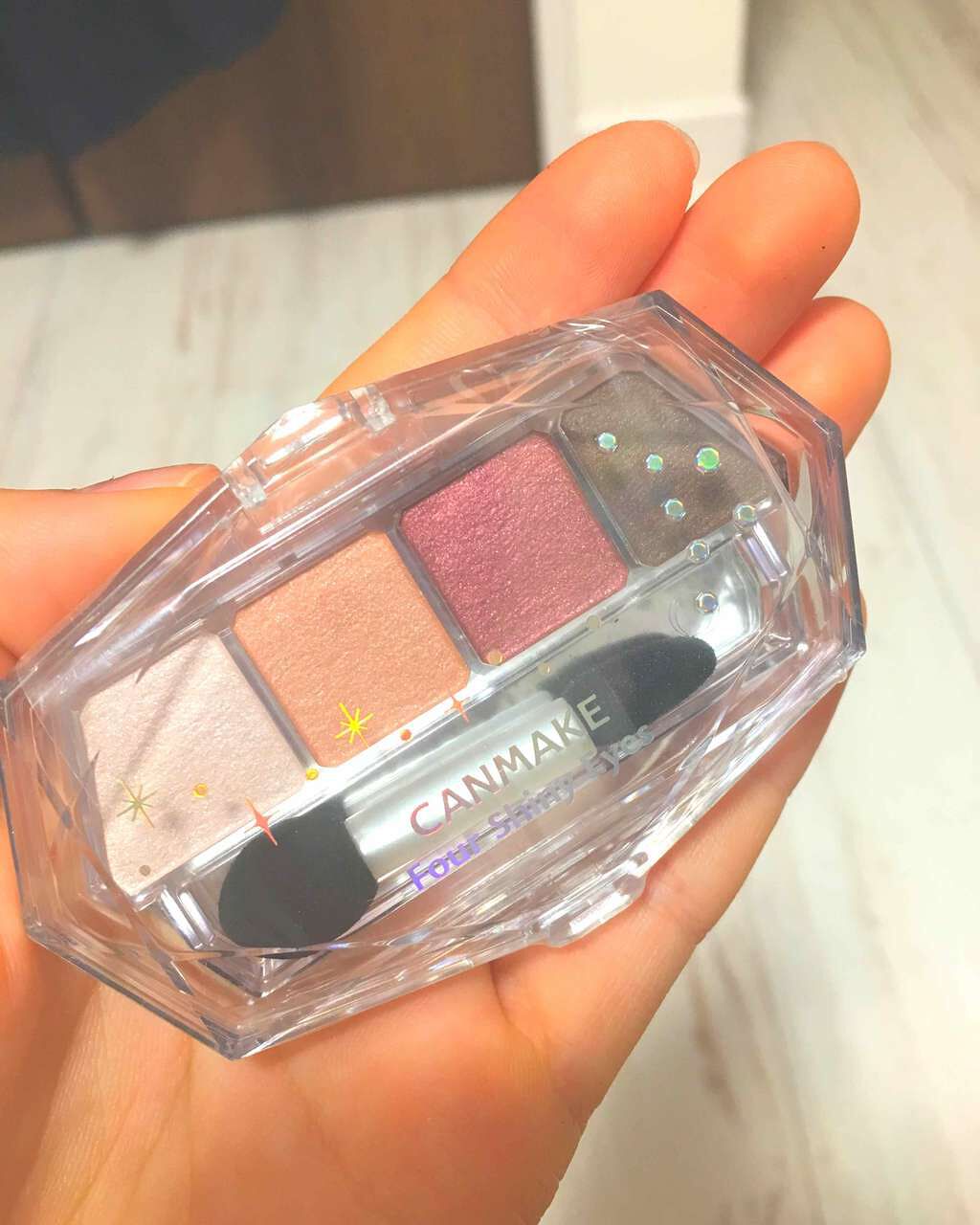 フォーシャイニーアイズ/キャンメイク/アイシャドウパレットを使ったクチコミ(1枚目)