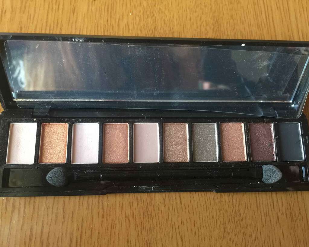 10色 アイシャドウパレット/FOCALLURE/アイシャドウパレットを使ったクチコミ(2枚目)