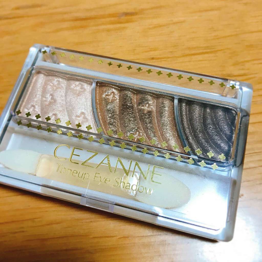 トーンアップアイシャドウ/CEZANNE/アイシャドウパレットを使ったクチコミ(1枚目)