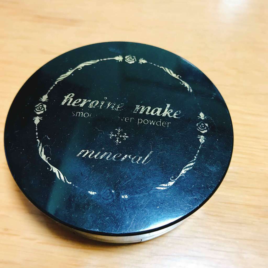 スムースカバーパウダーN/ヒロインメイク/プレストパウダーを使ったクチコミ（1枚目）