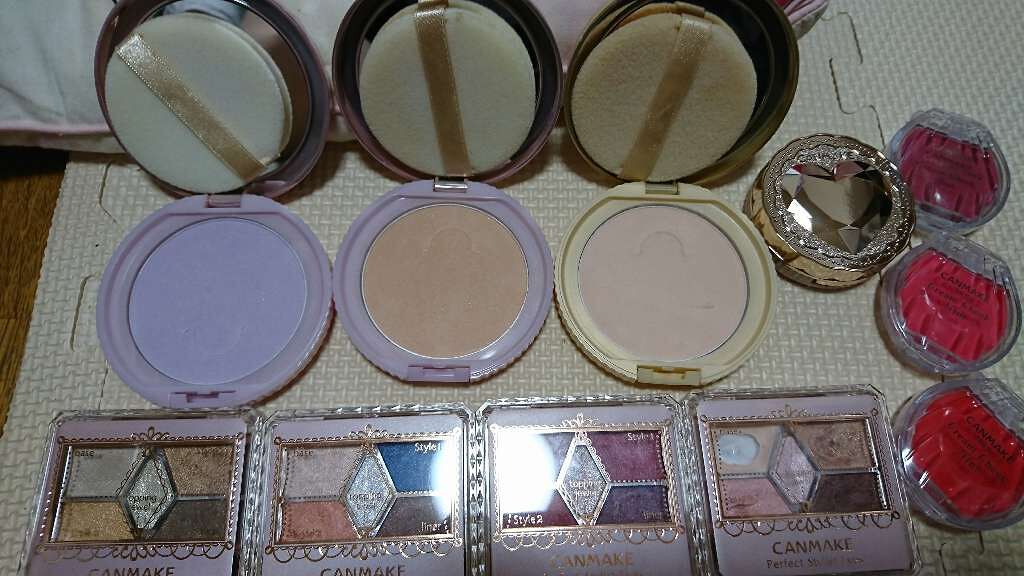 トランスペアレントフィニッシュパウダー/キャンメイク/プレストパウダーを使ったクチコミ（1枚目）