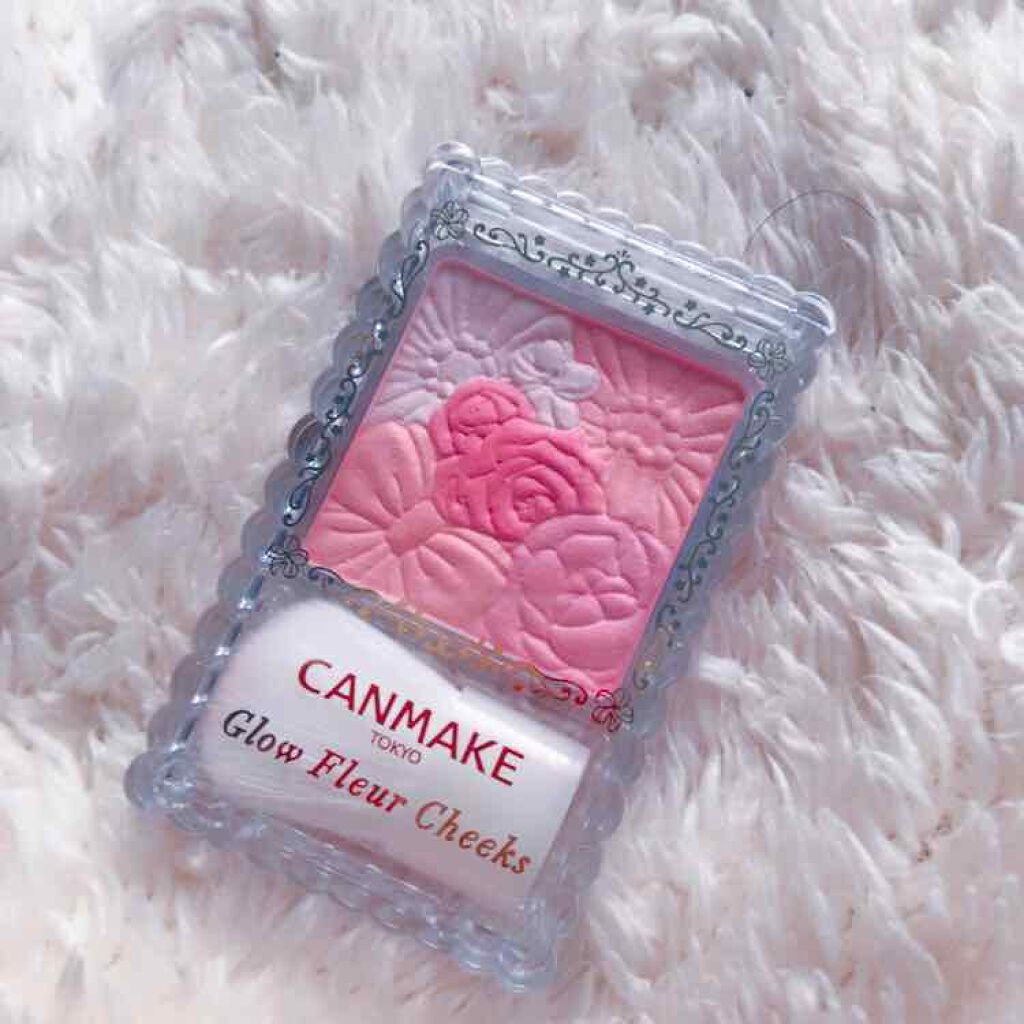 グロウフルールチークス/キャンメイク/パウダーチークを使ったクチコミ(1枚目)