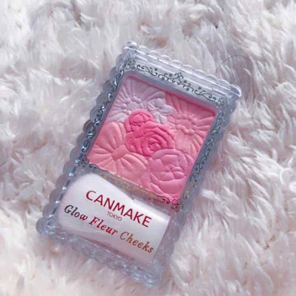 グロウフルールチークス/キャンメイク/パウダーチークを使ったクチコミ(1枚目)