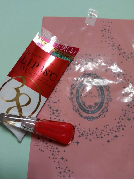 38°C / 99°F リップトリートメント (リップ美容液)/UZU BY FLOWFUSHI/リップケアを使ったクチコミ(1枚目)