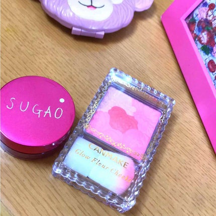 グロウフルールチークス/キャンメイク/パウダーチークを使ったクチコミ(1枚目)