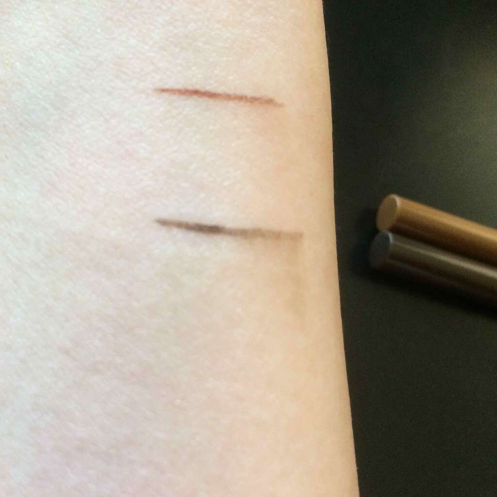 エスポルールカラーアイライナー/エスポルール/リキッドアイライナーを使ったクチコミ(3枚目)