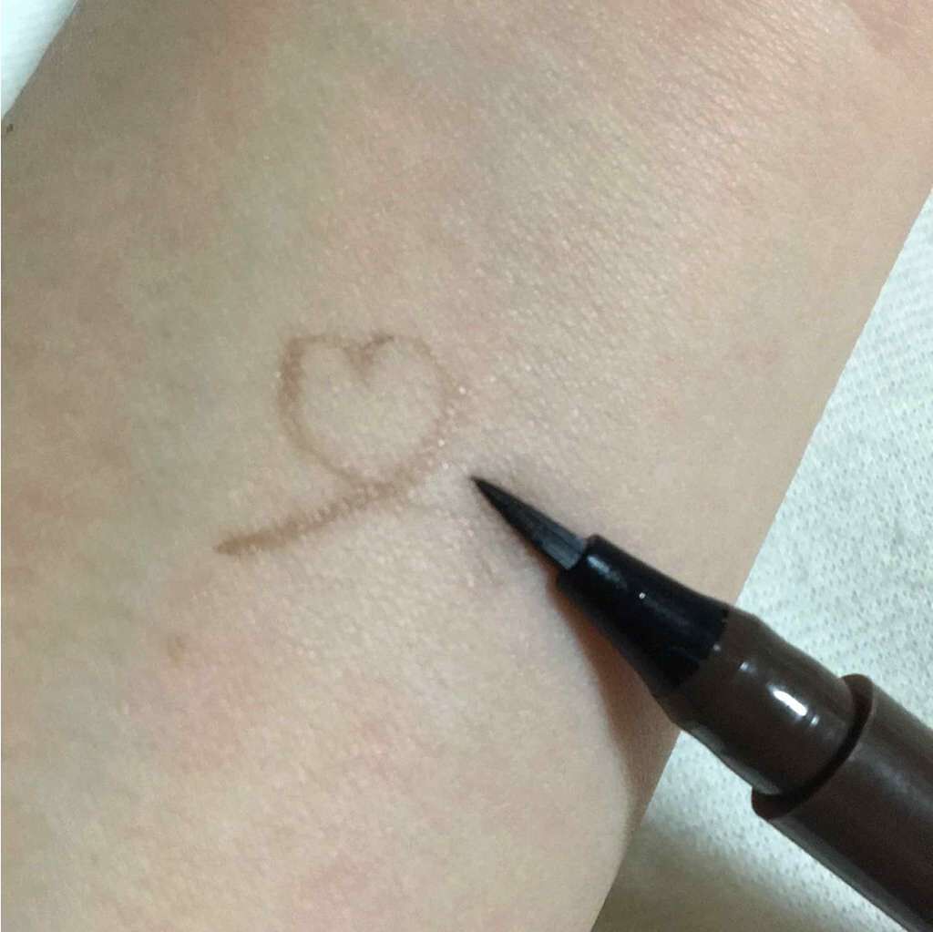 セルフタンニングアイブロウ/VINA/アイブロウペンシルを使ったクチコミ（3枚目）