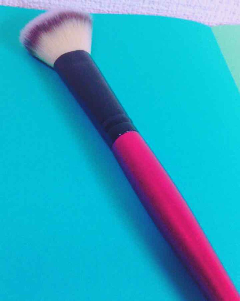 春姫 ファンデーションブラシ/DAISO/メイクブラシを使ったクチコミ(2枚目)