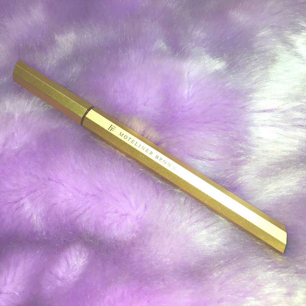 モテライナー リキッド/UZU BY FLOWFUSHI/リキッドアイライナーを使ったクチコミ(1枚目)