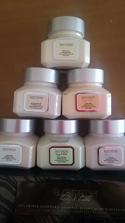 ローラ メルシエ レ プチ スフレ ボディクリーム コレクション