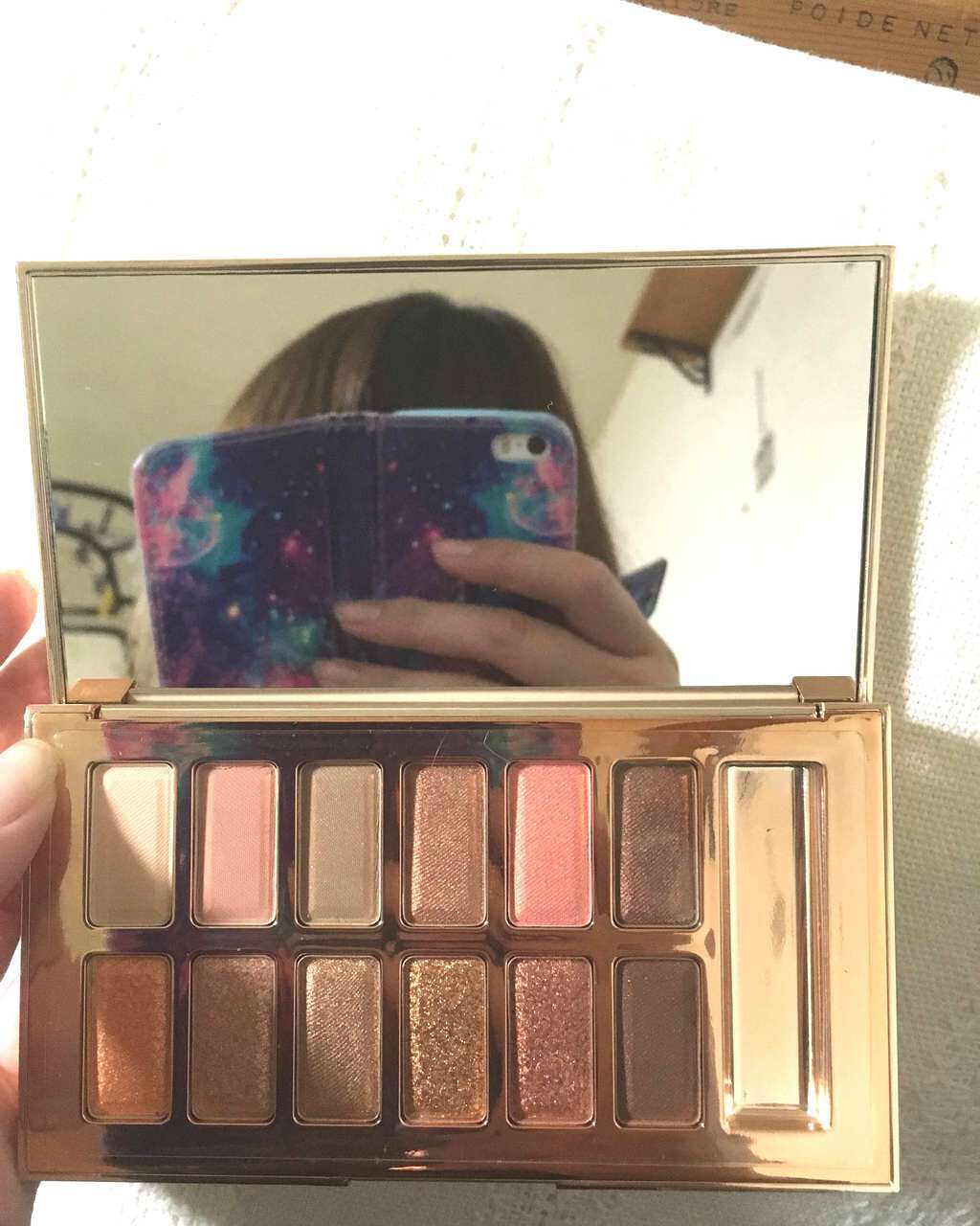 バレンタインボックス/VAVI MELLO/アイシャドウパレットを使ったクチコミ(2枚目)