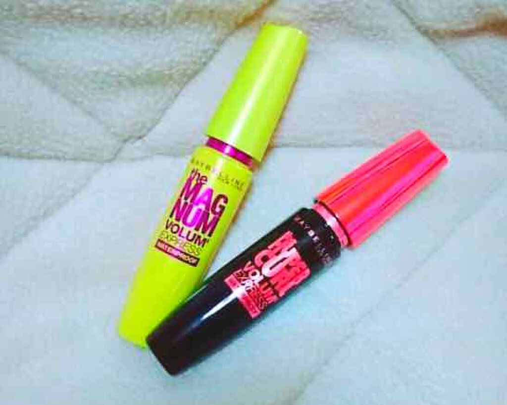 ボリュームエクスプレス マグナム スーパーフィルム/MAYBELLINE NEW YORK/マスカラを使ったクチコミ（1枚目）