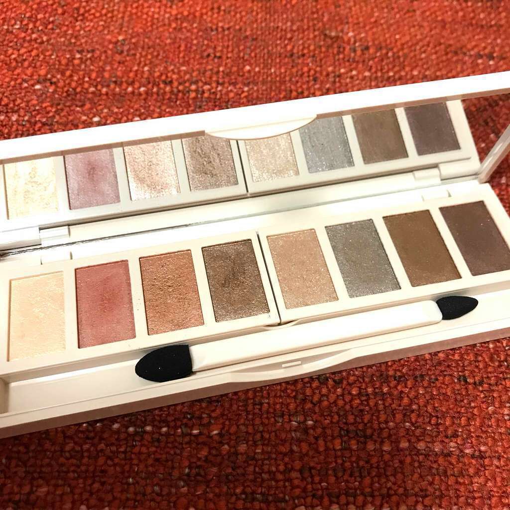 グラマラスヌード アイパレット (クリスマスコフレ 2017)/Visée/メイクアップキットを使ったクチコミ(4枚目)
