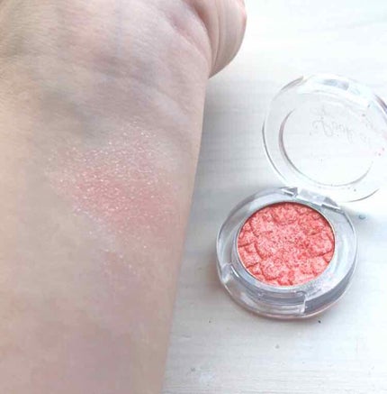 ルックアット マイアイジュエル/ETUDE/単色アイシャドウを使ったクチコミ(2枚目)