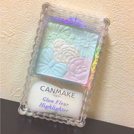 グロウフルールハイライター/キャンメイク/パウダーハイライトを使ったクチコミ(1枚目)