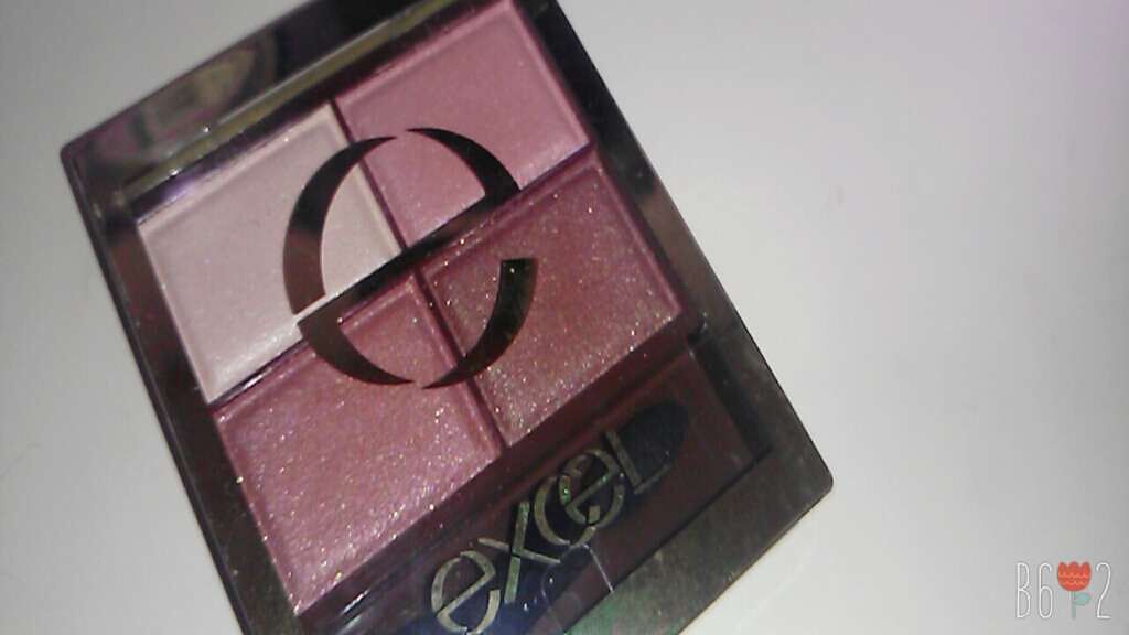 スキニーリッチシャドウ/excel/アイシャドウパレットを使ったクチコミ(1枚目)