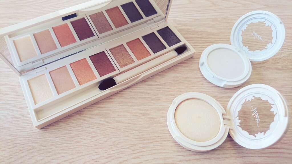 グラマラスヌード アイパレット (クリスマスコフレ 2017)/Visée/メイクアップキットを使ったクチコミ（2枚目）