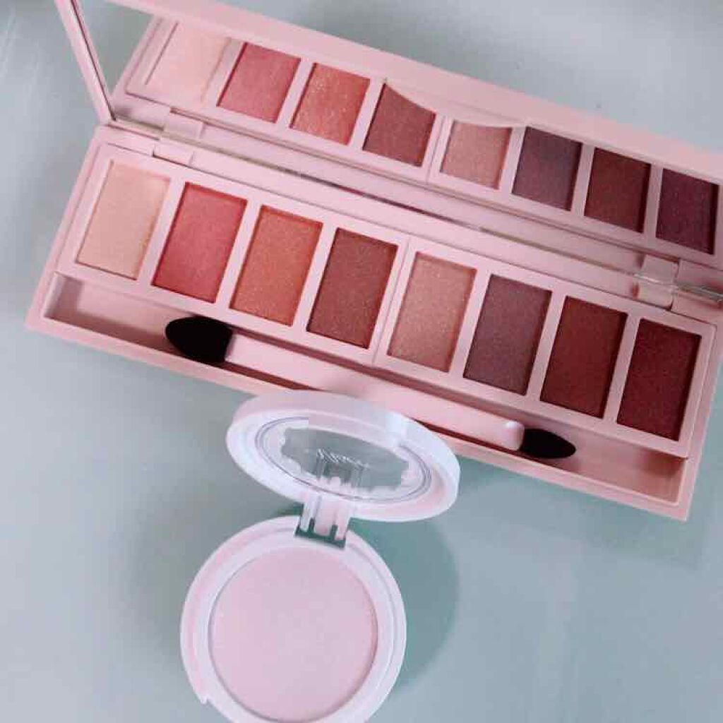 グラマラスヌード アイパレット (クリスマスコフレ 2017)/Visée/メイクアップキットを使ったクチコミ(2枚目)