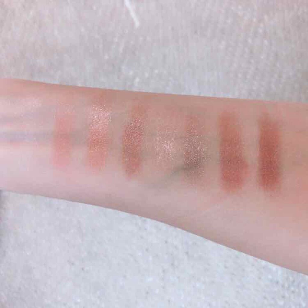 グラマラスヌード アイパレット (クリスマスコフレ 2017)/Visée/メイクアップキットを使ったクチコミ(3枚目)