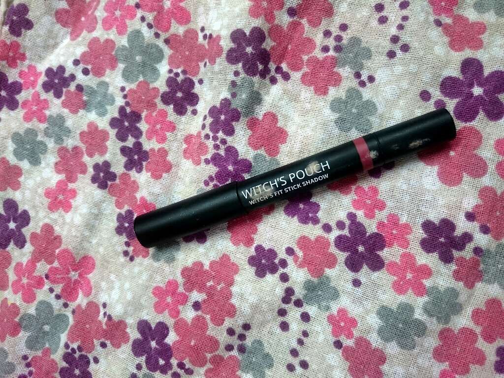 ウィッチズ フィットスティックシャドウ/Witch's Pouch/スティックアイシャドウを使ったクチコミ(1枚目)