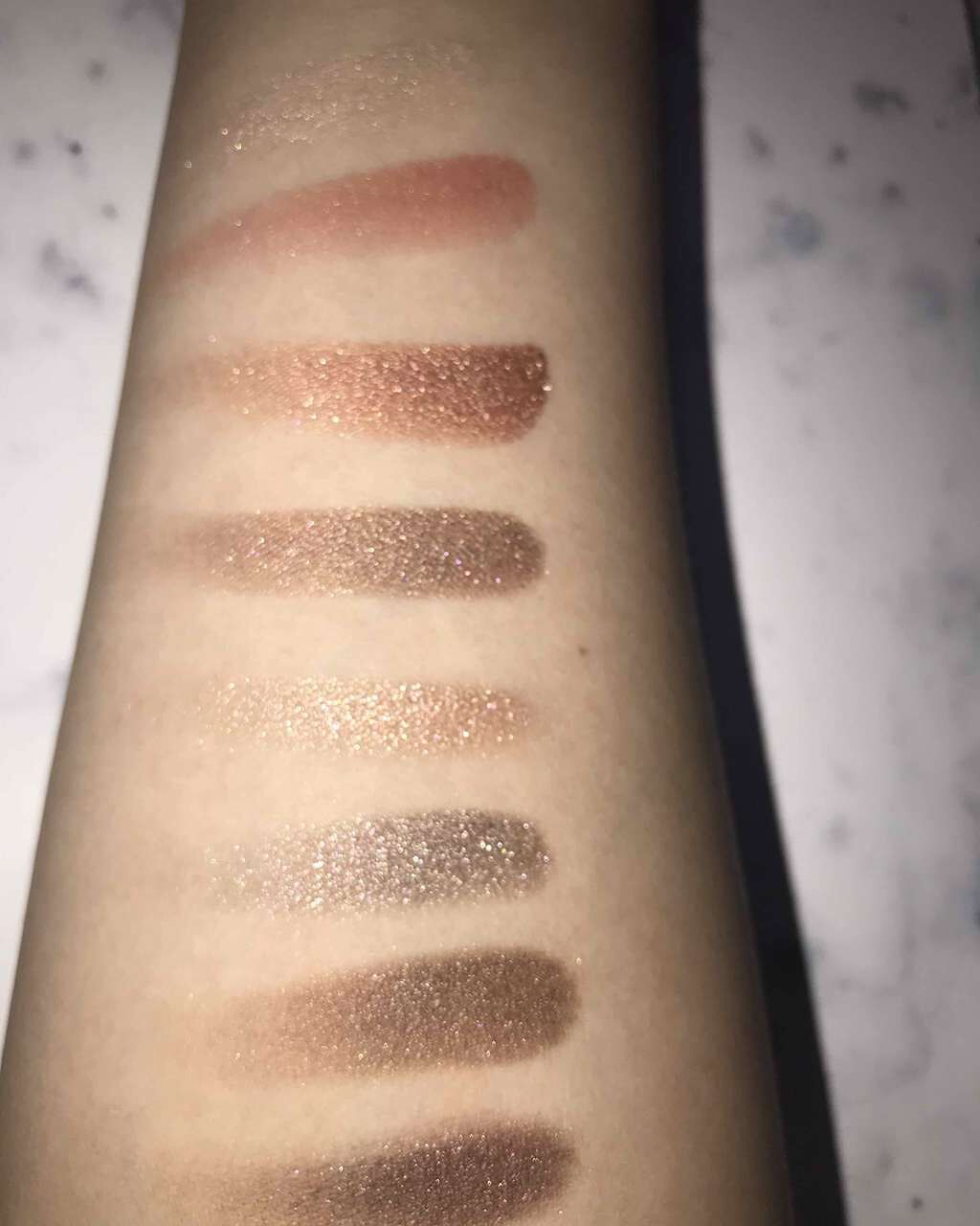 グラマラスヌード アイパレット (クリスマスコフレ 2017)/Visée/メイクアップキットを使ったクチコミ(3枚目)